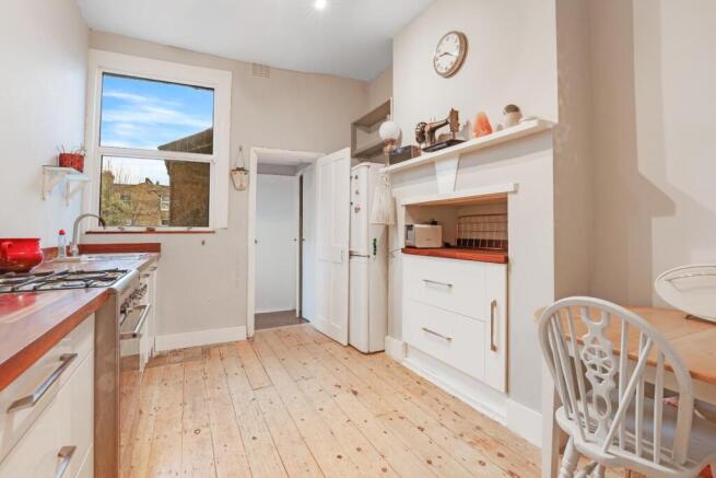 07-e0c6JHPropWorld - 125 Venner Road - 10.jpg