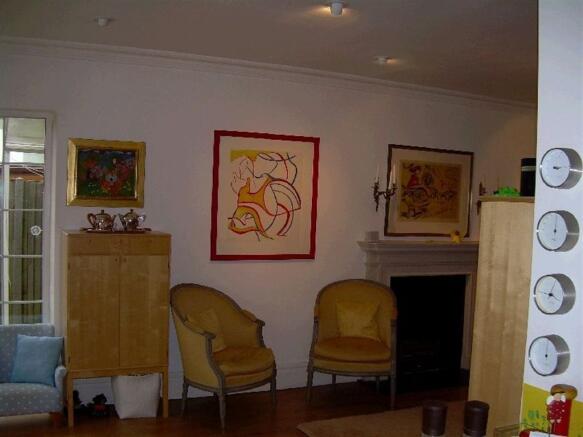 Photo 4