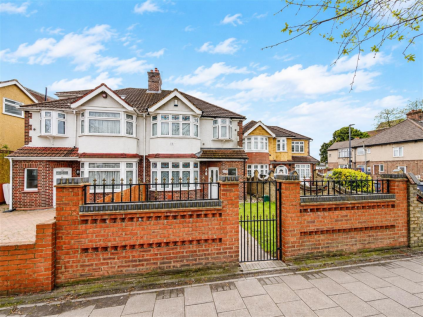 Bath Road, Cranford, TW5
