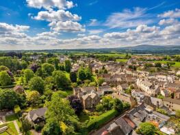 Essington House, North Street, North Tawton EX20 2EX