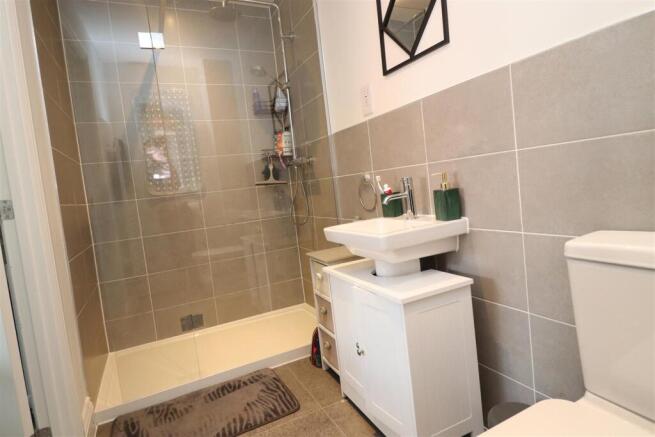 3 bed Detached for sale Image 11