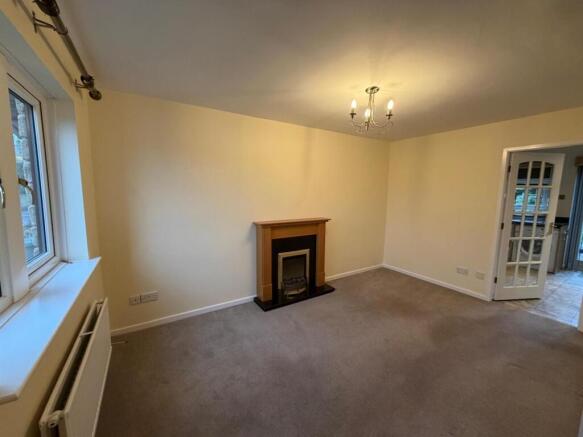 2 bed Town House for sale Image 4