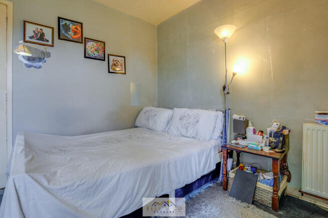 3 bed Semi-Detached for sale Image 9