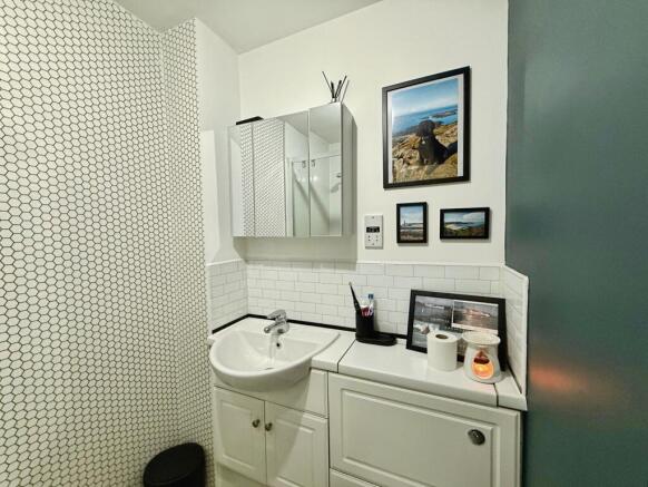 Ensuite