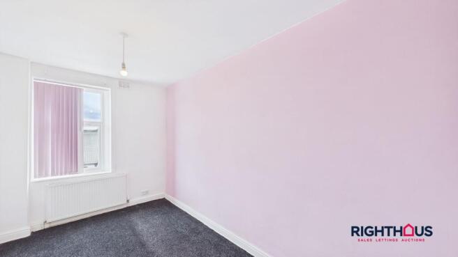 4 bed End of Terrace to rent Image 6