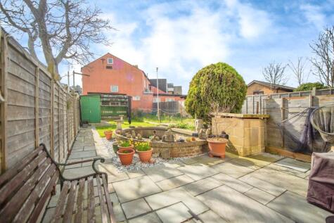 Gillingham Road, Gillingham, Kent, ME7