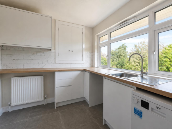 Kitchen 3.png