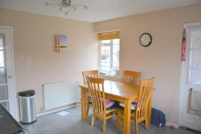 Kitchen/breakf...