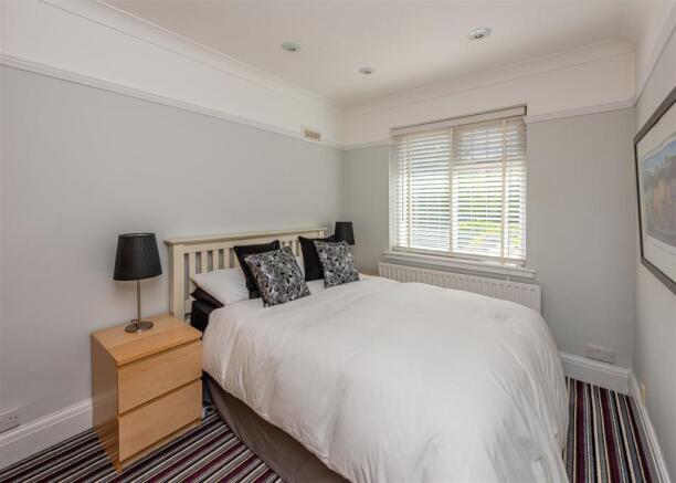 110 Springhill Lane-bed3.jpg