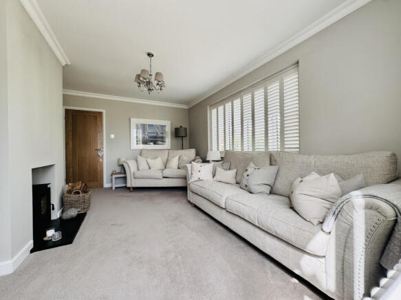 2 bed Bungalow for sale Image 4