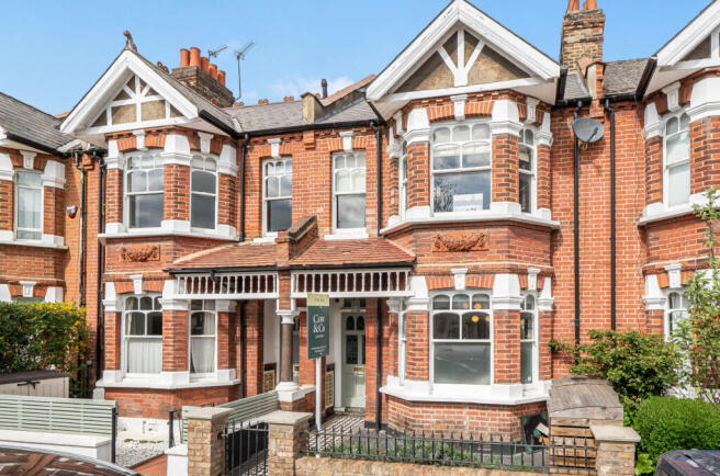 1436802-1-69ce758...