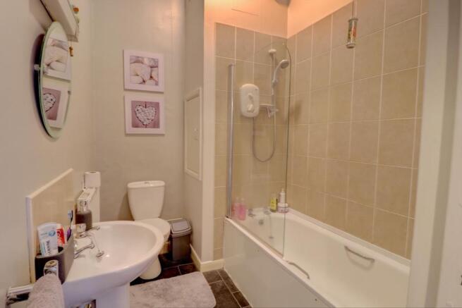 Bathroom.jpg