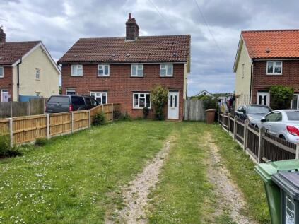 83 Stalham Road, Hoveton, Norwich, Norfolk, NR12 8EF