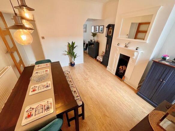 Dining Room3