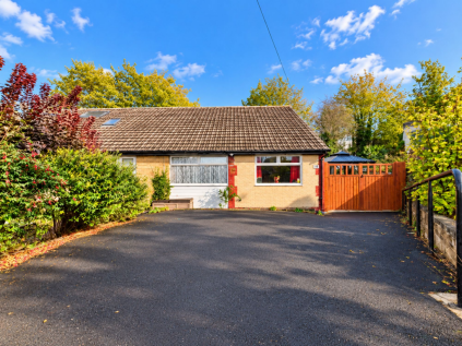 St. Johns Drive, Huddersfield, HD1