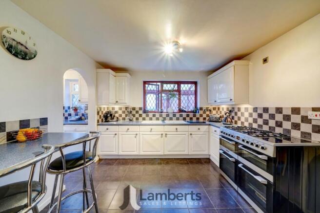 Kitchen/Breakfast Room