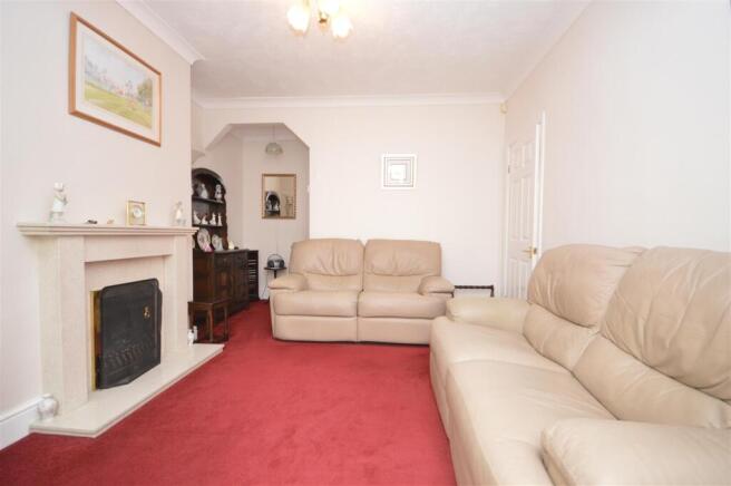 3 bed Terraced for sale Image 8