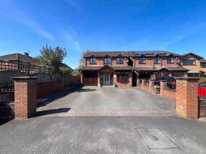 Dorian Way, Endon, ST9 9EP