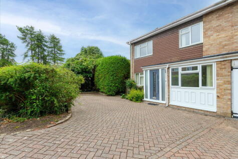 Fiona Close, Winchester, Hampshire, SO23 0HB