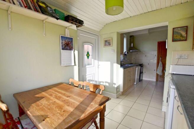Kitchen/Breakf...