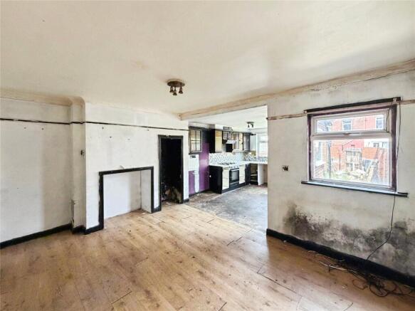 Sitting/Dining Room