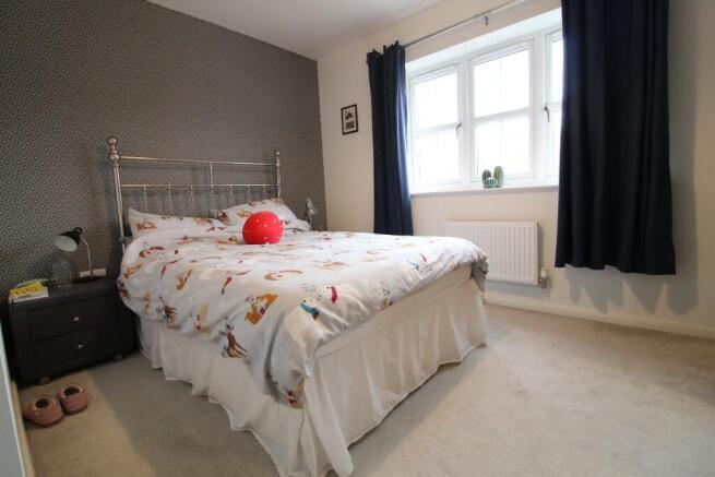 2 bed Terraced to rent Image 7