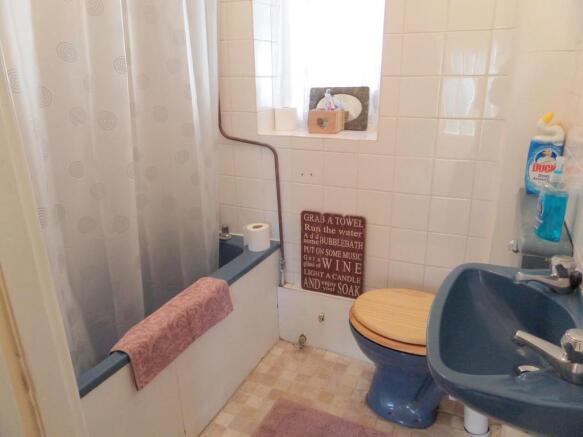 Photo 10