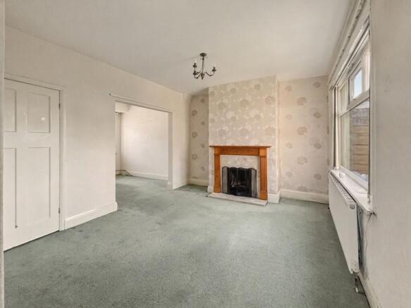 Lounge / Dining Room
