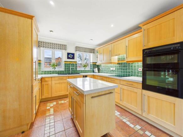 Princes Court, Coedway, Shrewsbury photo 4