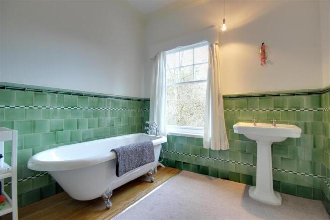Ensuite Bathroom