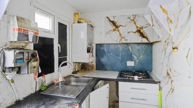 71 Beaconsfield Road, Southall, UB1 1BU