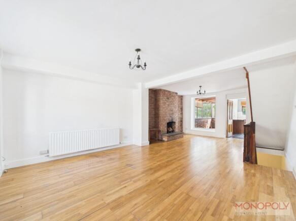 Spacious Open Plan Living/Dining Area