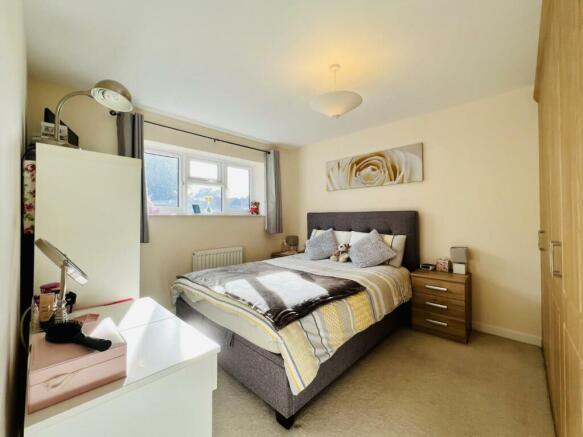 Bedroom2.jpeg