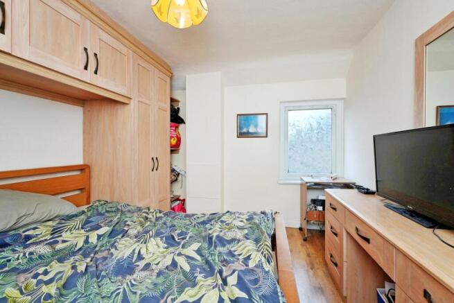 1 bed Flat for sale Image 7