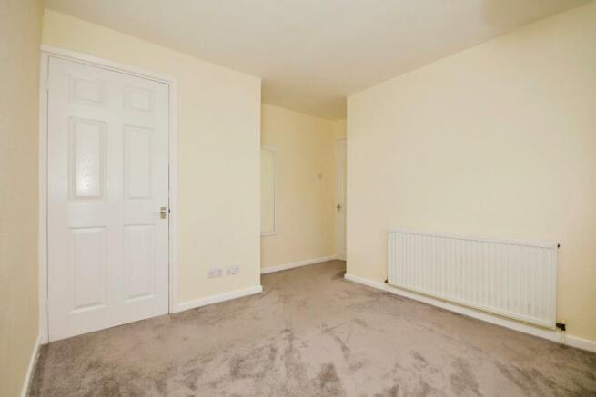 BEDROOM 2 02.jpg
