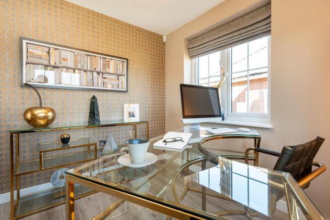 4 bed Detached for sale Image 12