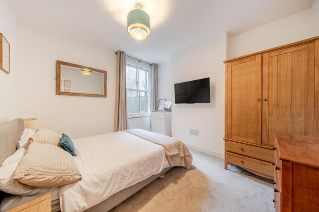 1416229-6-6996e1d...