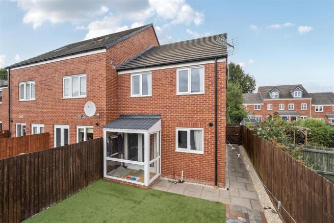 Tetchill Brook Road, Ellesmere. photo 4