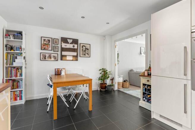 Kitchen breakfast room