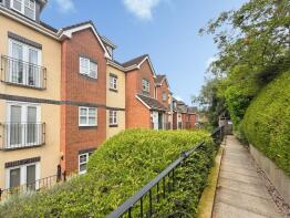 10, Beacon View, Wigan WN6 0RL