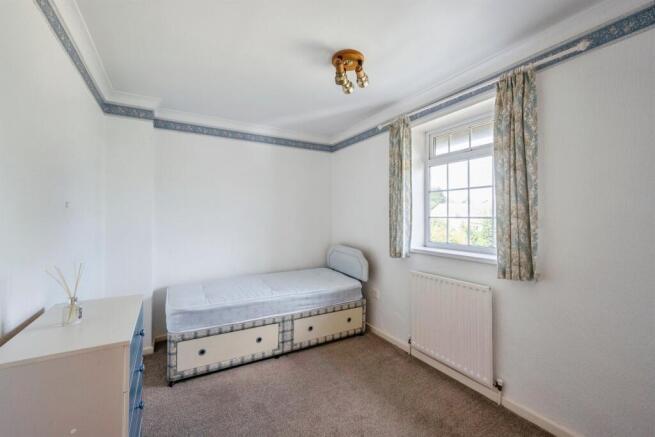 3 bed Semi-Detached for sale Image 11
