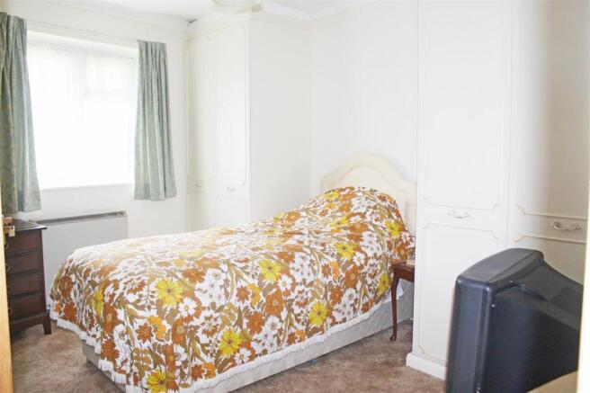 bedroom  (Main)
