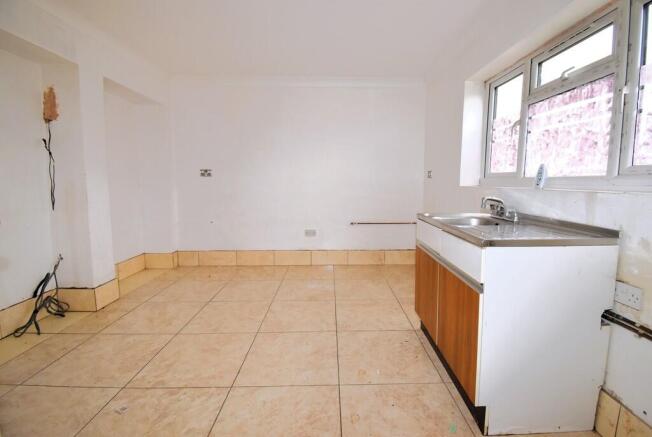 Kitchen 1