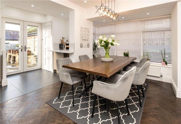 Kitchen Diner