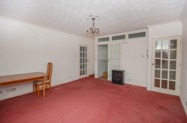 living room pic 2.jpg