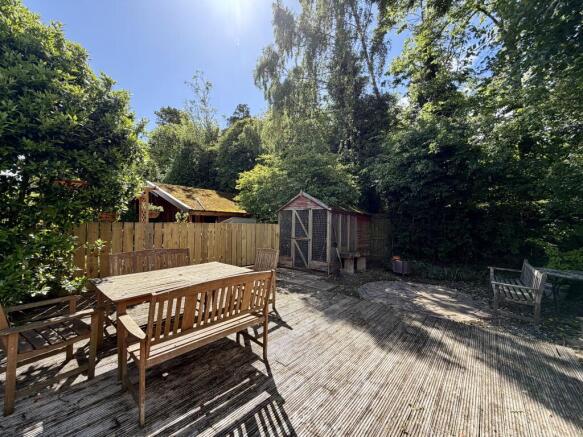 3 bed Semi-Detached for sale Image 12