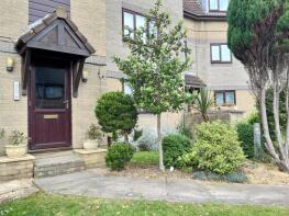 162, Beach Road, Bristol BS35 4PQ