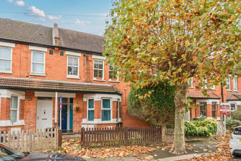 Lance Road, Harrow