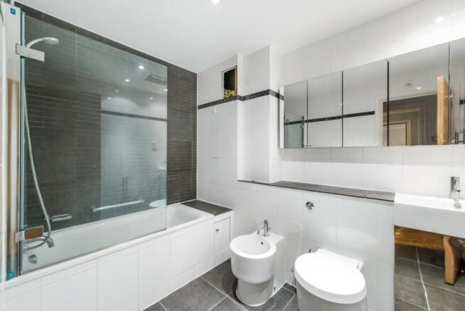 Main Bathroom