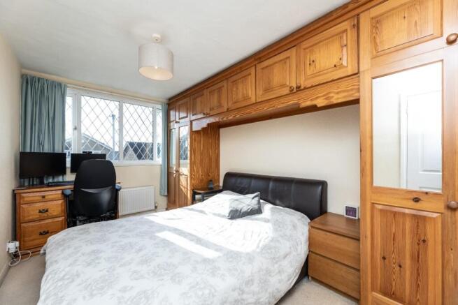 3 bed Semi-Detached for sale Image 8